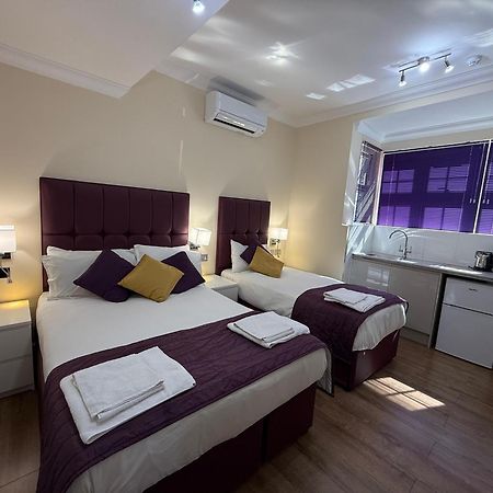 Crompton Guest House Hounslow Exteriér fotografie
