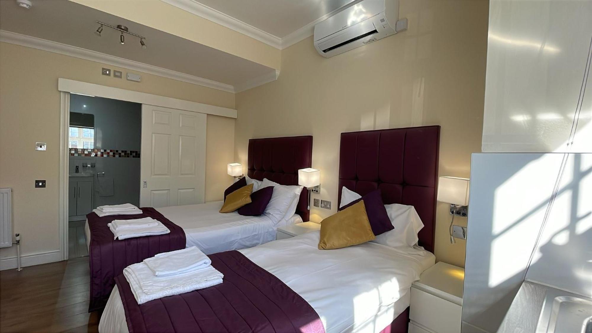 Crompton Guest House Hounslow Exteriér fotografie