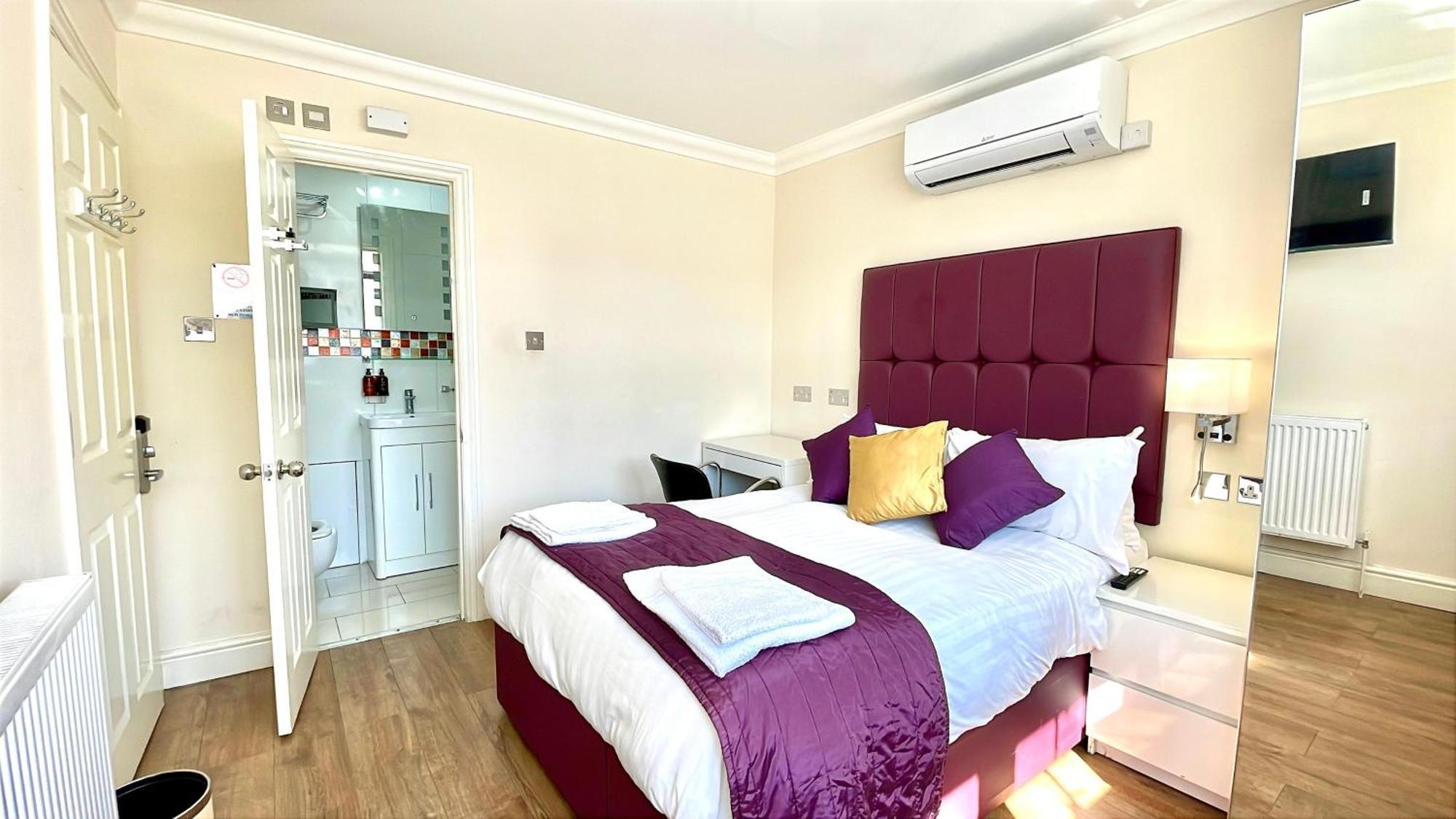 Crompton Guest House Hounslow Exteriér fotografie